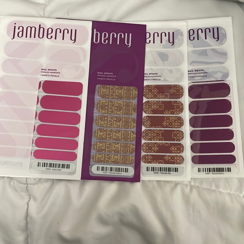 Full Jamberry sheets in original packaging (4)